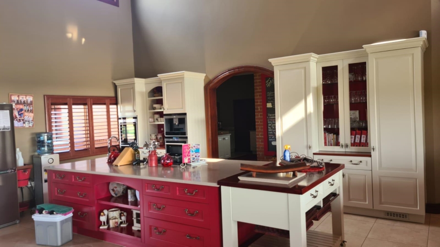 4 Bedroom Property for Sale in Oranjeville Free State